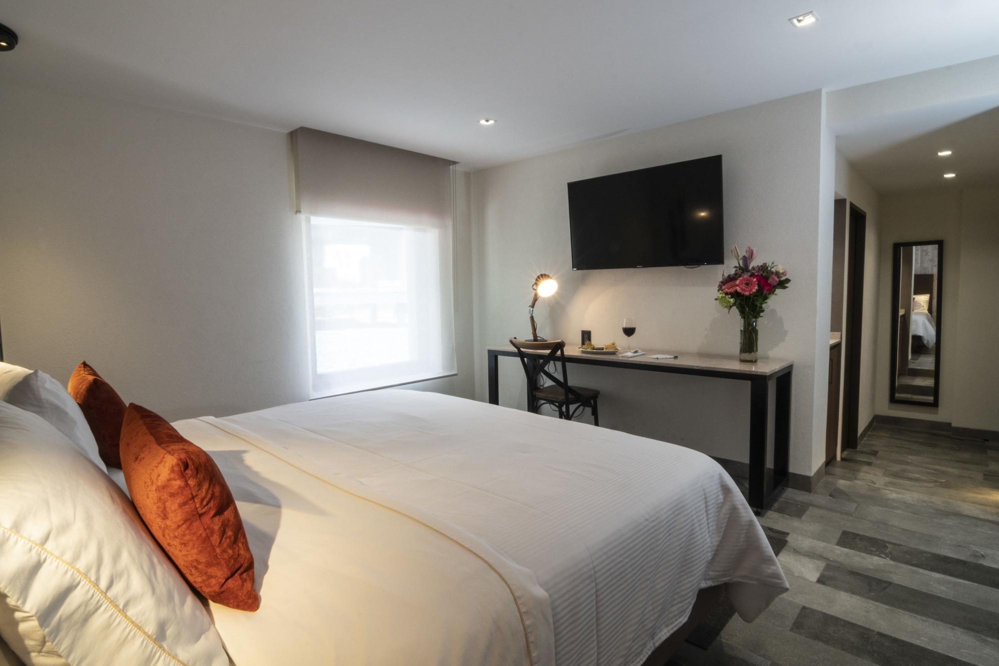 Hotel Ronda Minerva Гуадалахара Екстериор снимка