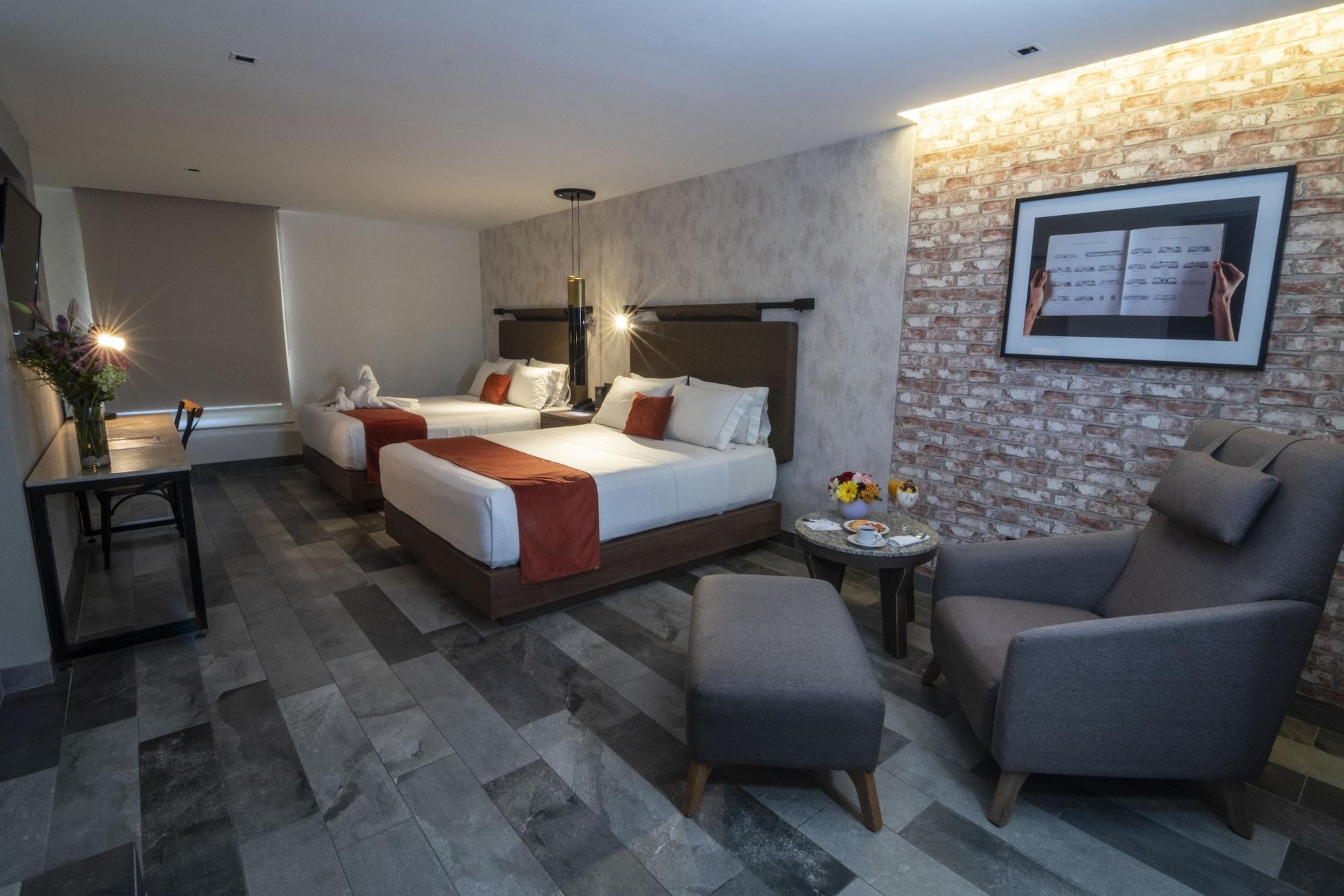 Hotel Ronda Minerva Гуадалахара Екстериор снимка