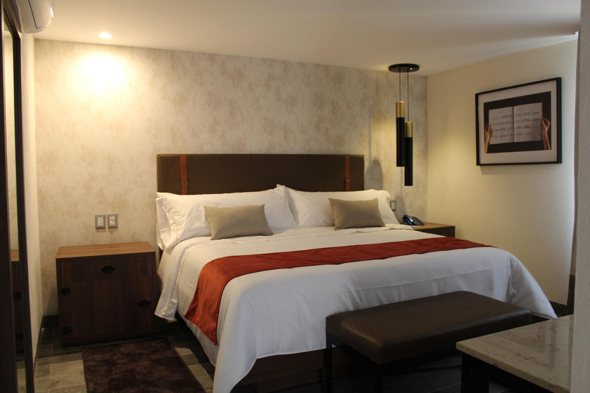 Hotel Ronda Minerva Гуадалахара Екстериор снимка