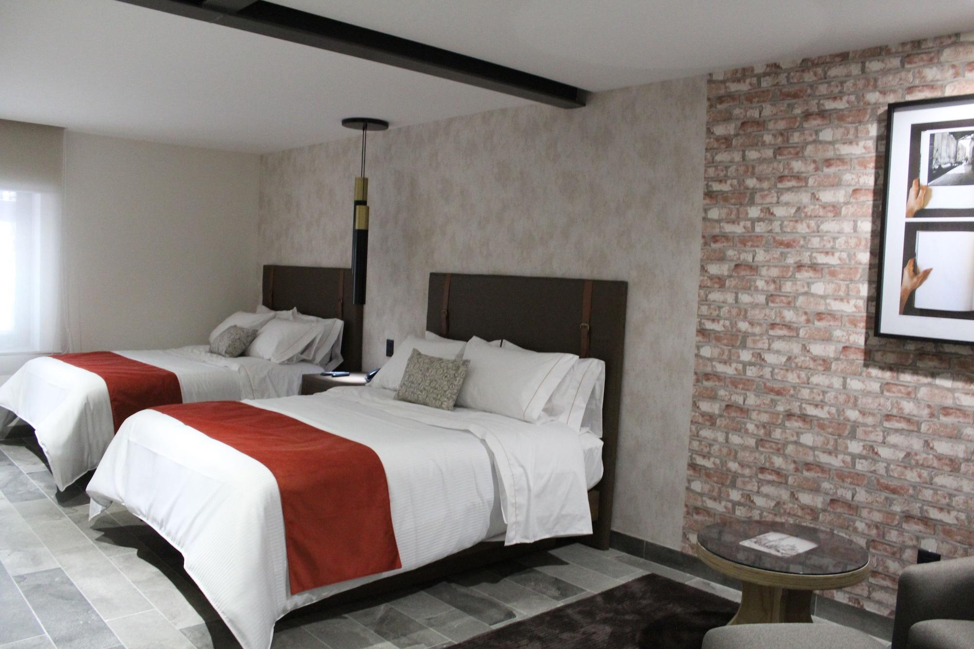 Hotel Ronda Minerva Гуадалахара Екстериор снимка